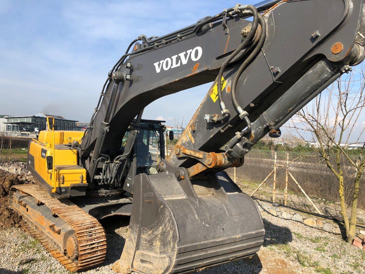 Экскаватор volvo ec. Volvo ec480dl. Гусеничный экскаватор Volvo ec480d. Volvo ec750. Экскаватор Вольво 480.